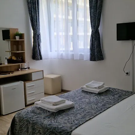 Guest house Casa Del Mar *